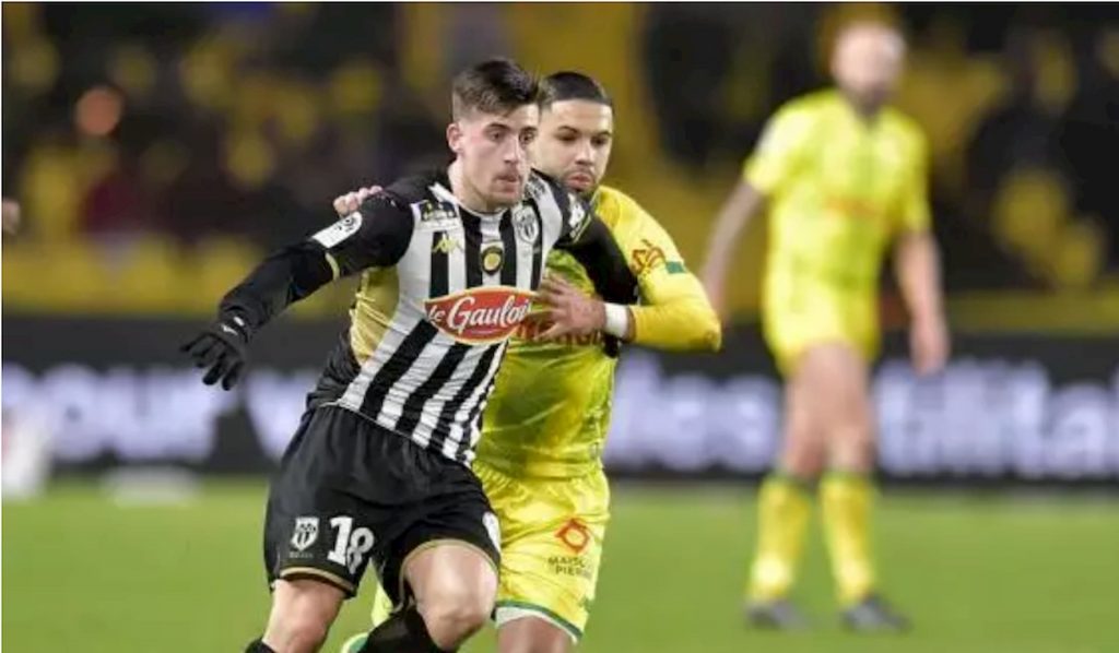 fc-nantes-sco-angers-pronos-cotes-match