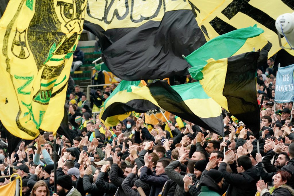 fc-nantes-supporters