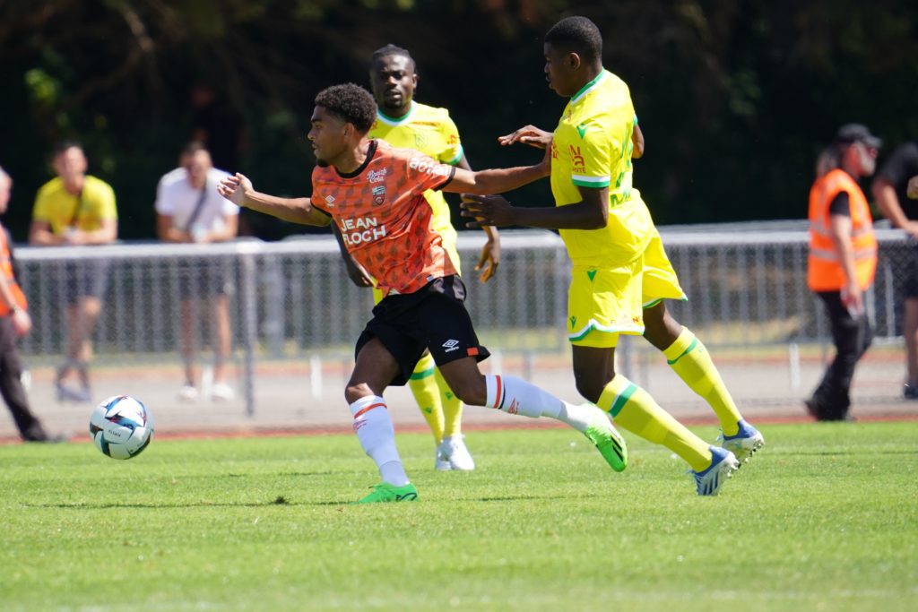 FC-Nantes-1-0-FC-Lorient-les-Canaris-victorieux-contre-les-Merlus