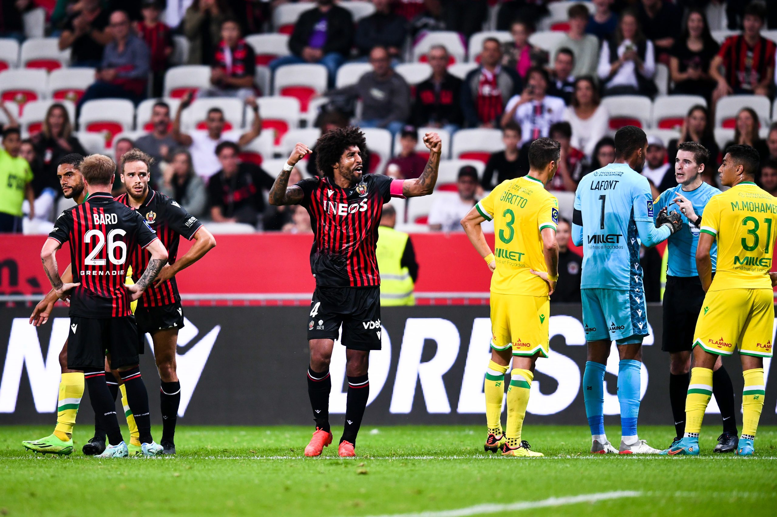 OGC Nice - FC Nantes : Dante, 