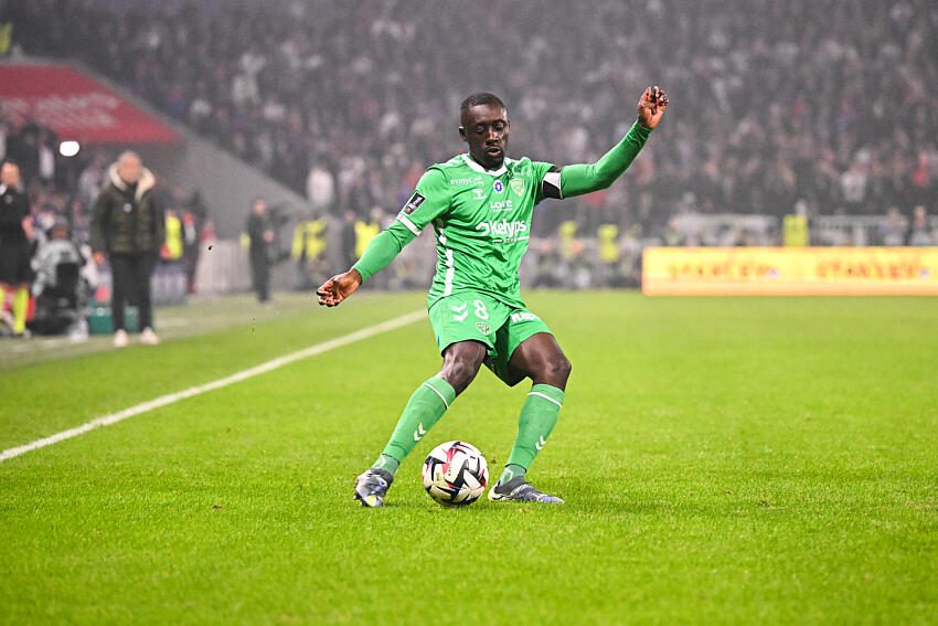 Ex-FC Nantes. L’ASSE de Dennis Appiah et l’OGC Nice se neutralisent (0-0) avant le match retour