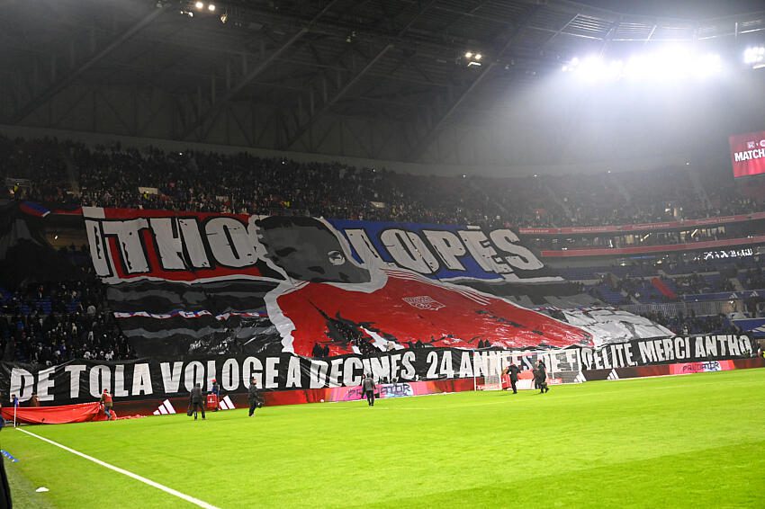 « Je n’ai pas pu réellement leur dire au revoir », Anthony Lopes revient sur son départ de l’OL