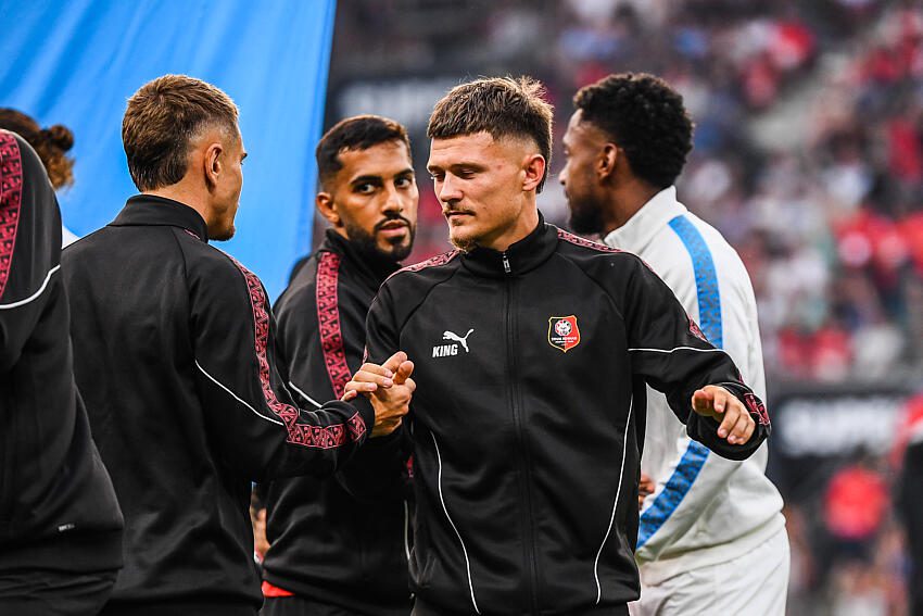 « On est tous les deux fiers d’être Rennais », passeur décisif pour Blas, Merlin est revenu sur la victoire face à l’OM