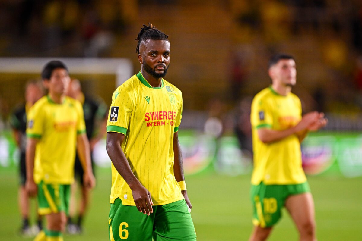 « On a tout gâché » : Awaziem amer après la défaite de Nantes contre Lille