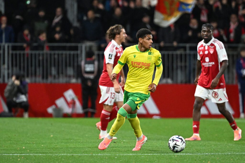 « Son niveau actuel est une très grande satisfaction pour moi » : Luis Castro évoque la progression de Tabibou