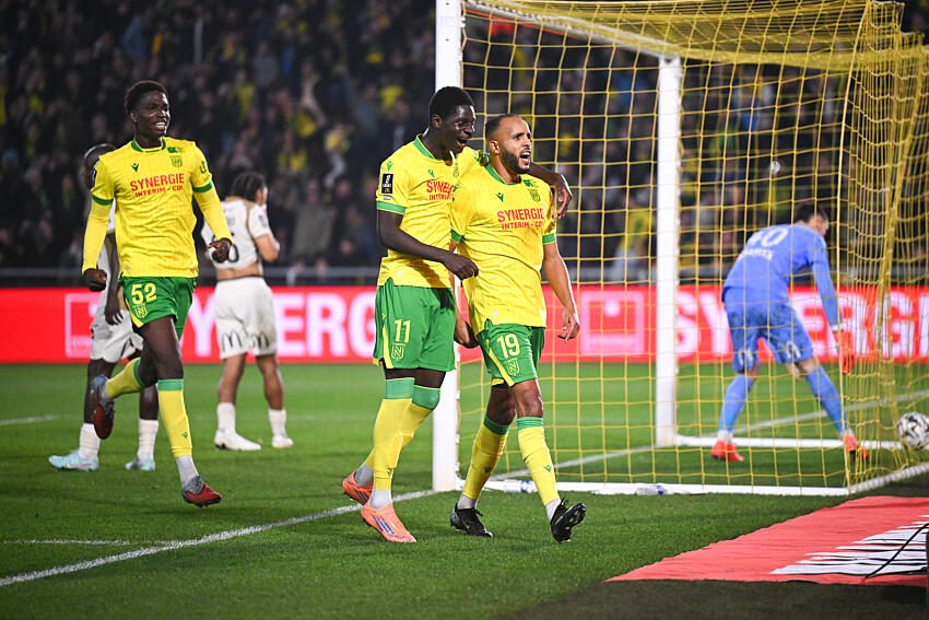 « On essaie de bien défendre pour repartir en contre » : El-Arabi à la mi-temps FC Nantes – RC Lens