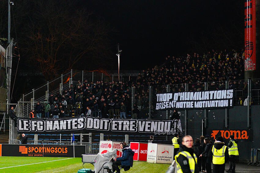 Vidéo. Le message fort des supporters du FC Nantes à Lorient