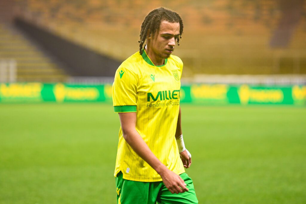L’Équipe vient de sortir un épisode de podcast sur Jalen Foucan, jeune milieu de 17 ans du FC Nantes