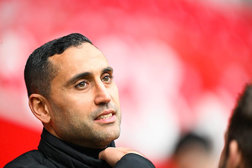 « On aurait pu faire un hold-up pas mérité » : Kantari après le match face au LOSC