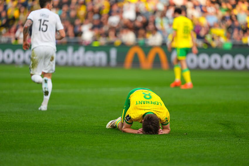 « On n’arrive pas à tuer les matchs » : Johann Lepenant conscient de la faiblesse offensive du FC Nantes