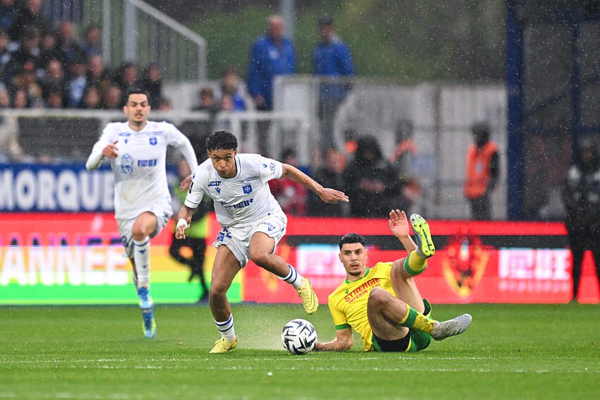Le FC Nantes n’y arrive toujours pas dans la lutte pour le maintien contre Auxerre (0-0)