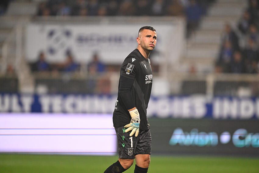 « On n’avance pas mais personne n’avance » : Lopes sur les matchs d’Auxerre et Metz