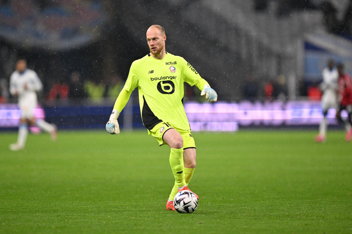 FC Nantes : Poussin, Nkambadio, Bodart... qui pour remplacer Mirbach et concurrencer Dupé ?