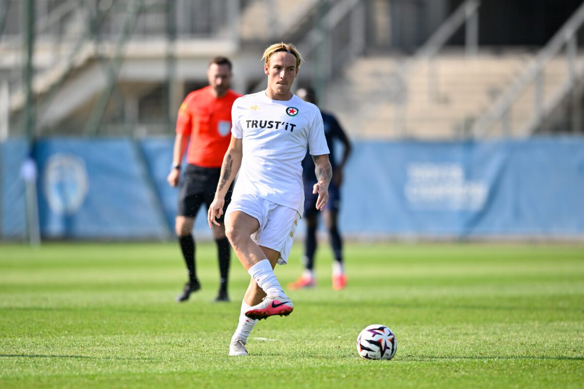 « Lorsqu’on a l’opportunité de rejoindre un tel club, on ne réfléchit pas trop » : Balthazar Pierret sur son choix de signer au FC Nantes