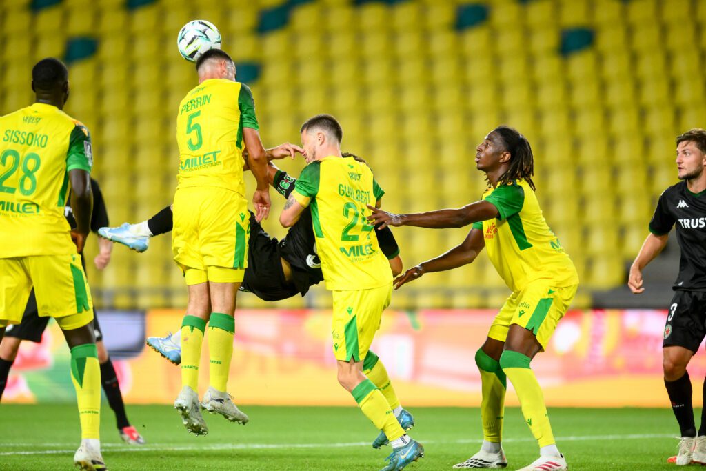 FC Nantes : Amian, Guilbert, Perrin, Sow, Tati… Quelle défense centrale après la trêve ?